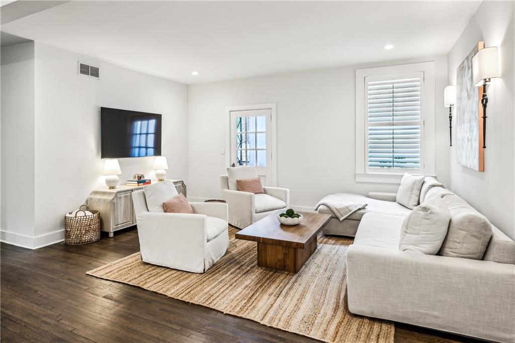 68 Peachtree Memorial Drive NW 68-1