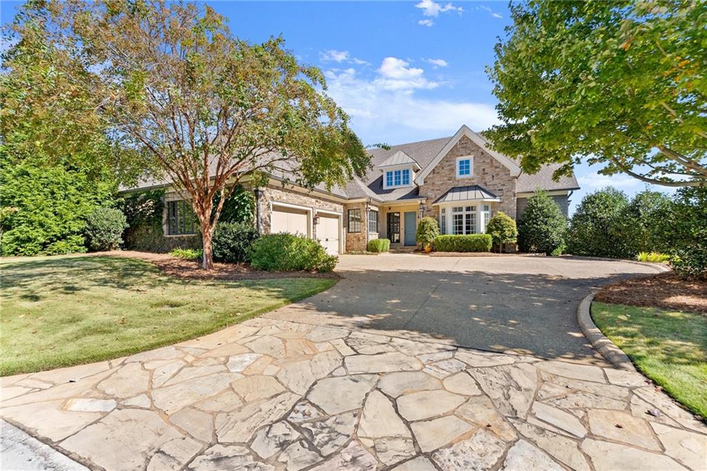 2718 High Vista Point