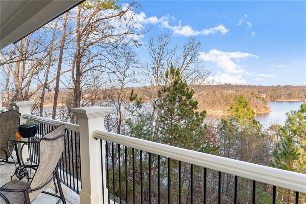 2718 High Vista Point