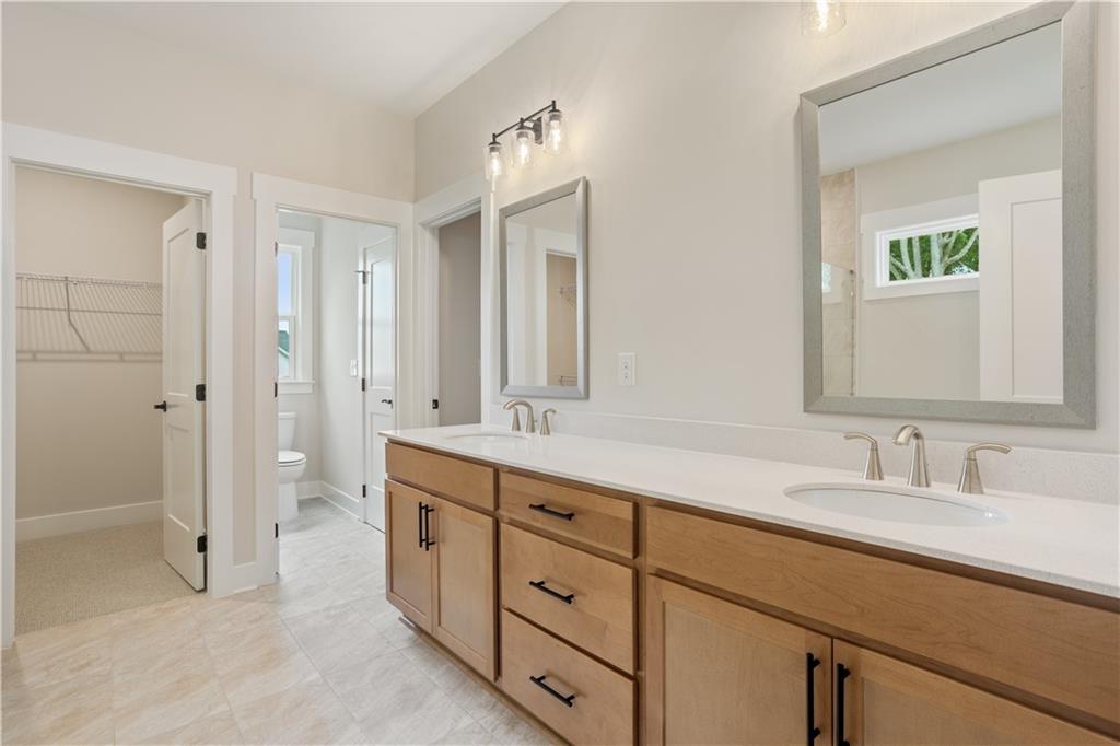 Sterling Pointe - Residential