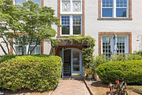 Condo For Sale - 7 Park Lane #J<br/> Atlanta, GA 30309