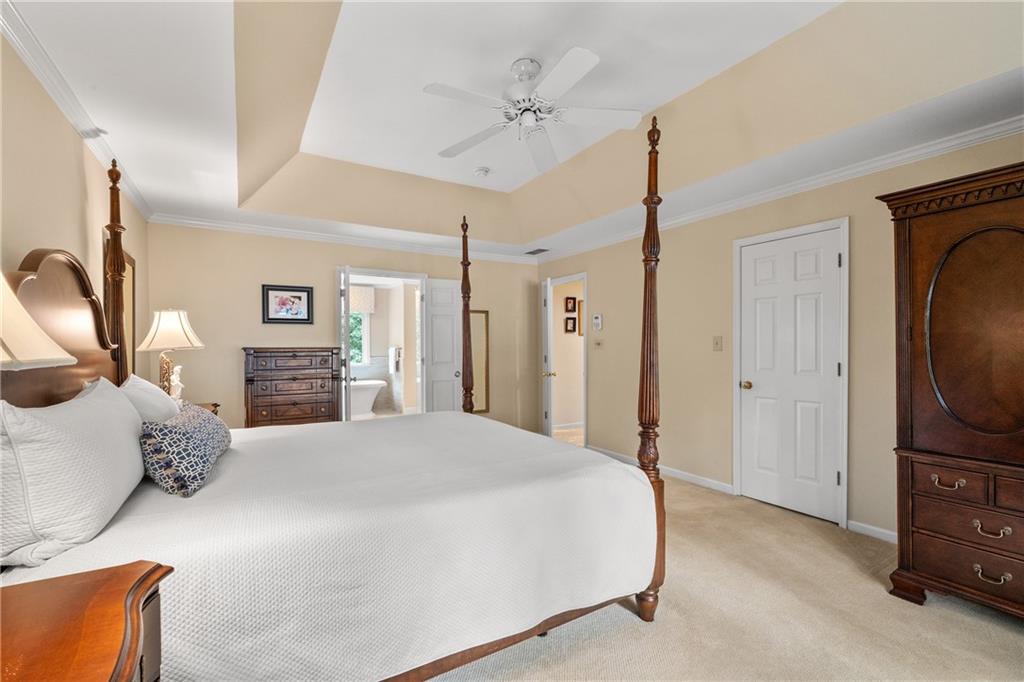 Hampton Lake - Residential