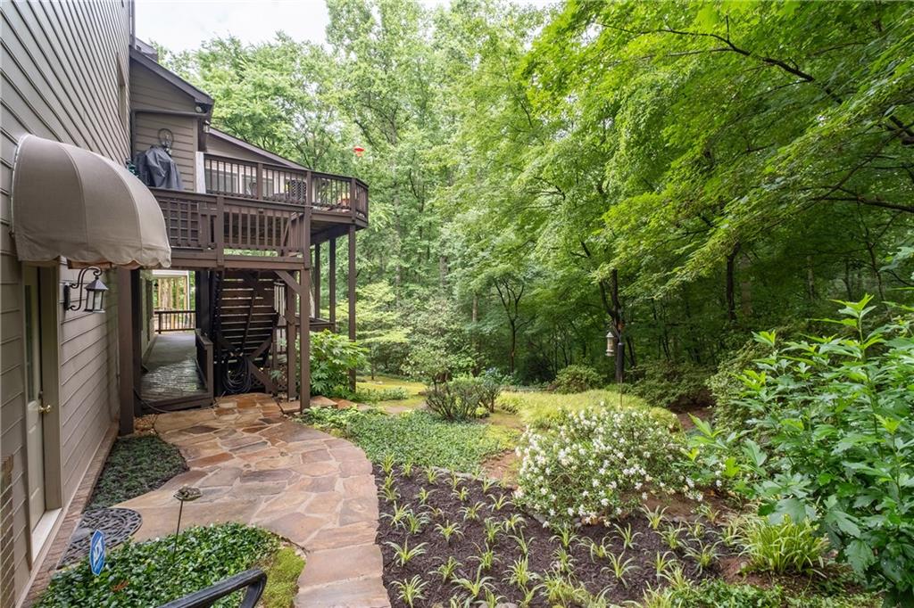 Hampton Lake - Residential