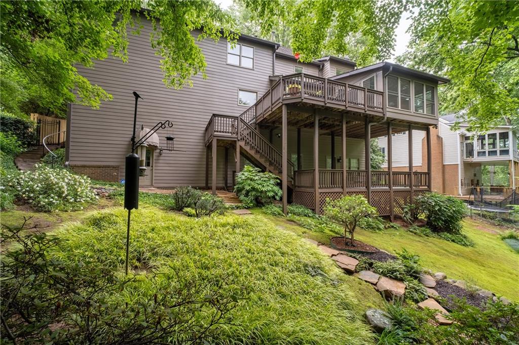 Hampton Lake - Residential