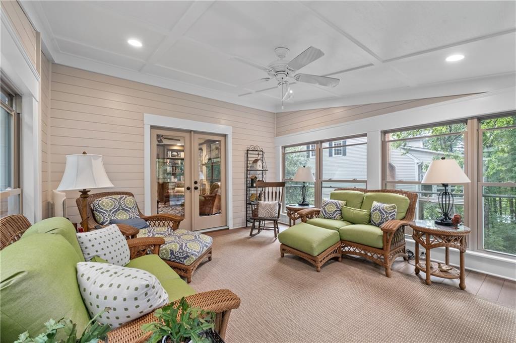 Hampton Lake - Residential