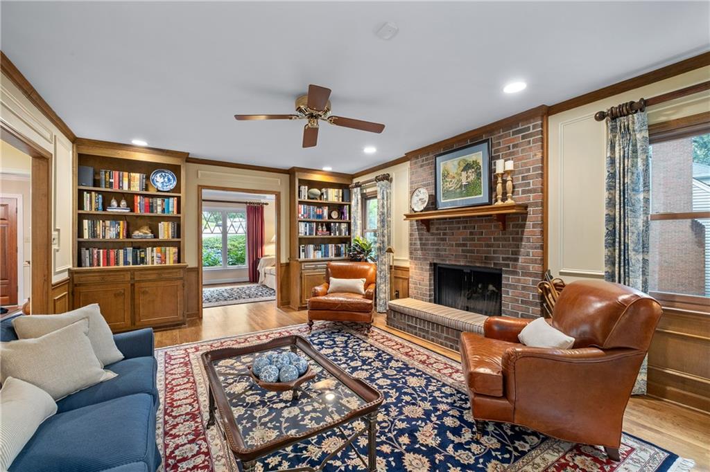 Hampton Lake - Residential