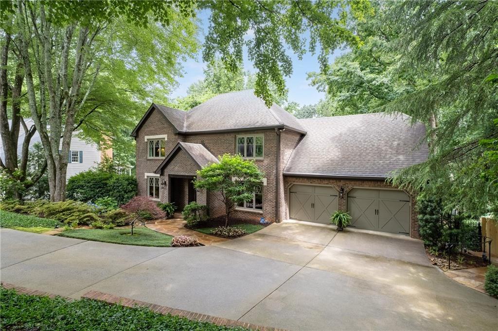 Hampton Lake - Residential