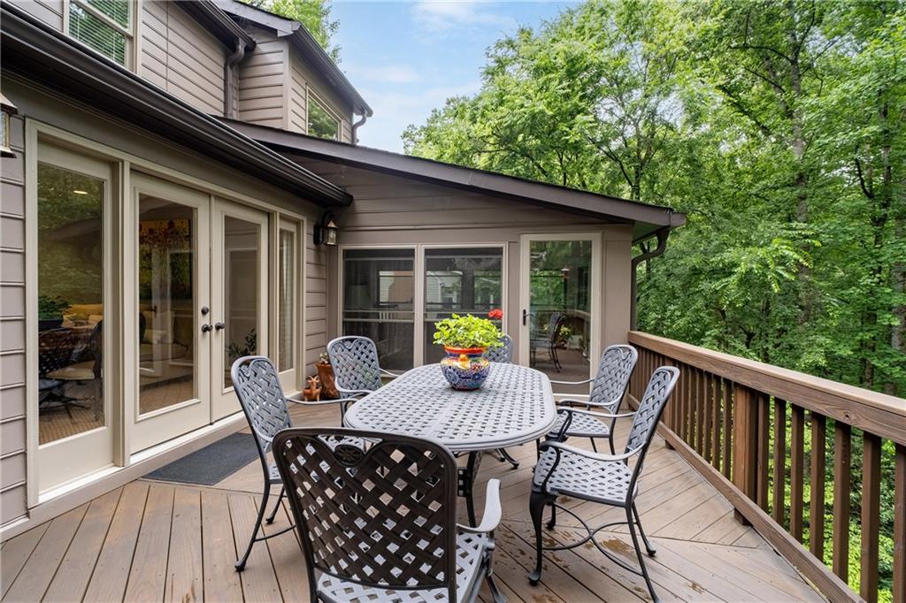 Hampton Lake - Residential