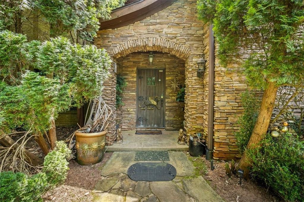 3000 CATHEDRAL Place