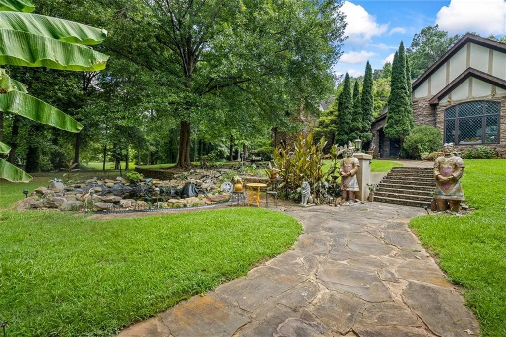 3000 CATHEDRAL Place