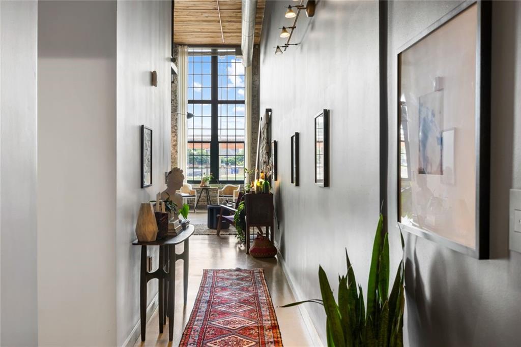 170 Boulevard SE 221E