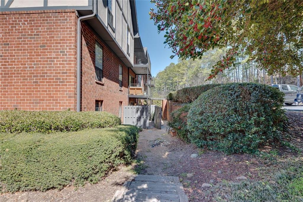 6851 Roswell Road #H1, Sandy Springs, Georgia image 36