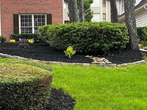 Photo of 345 Creekside Drive, Alpharetta, GA 30022 (MLS # 7208802)