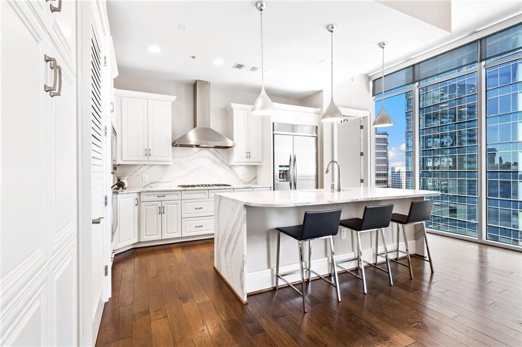 1065 Peachtree Street NE 3105