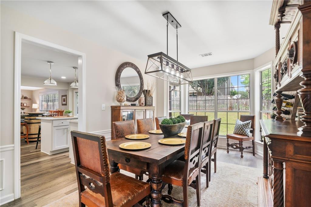 565 Barsham Way, Johns Creek, Georgia image 7