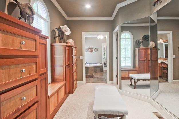 Kennesaw, Georgia, 30152, United States, 5 Bedrooms Bedrooms, ,4 BathroomsBathrooms,Residential,Active,2045509
