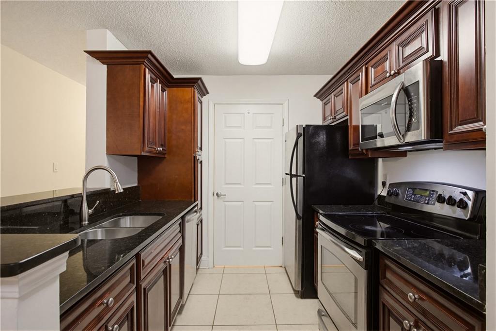 6212 Santa Fe Parkway 6212