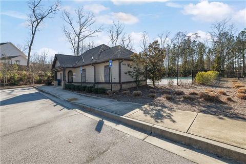 A home in Dacula