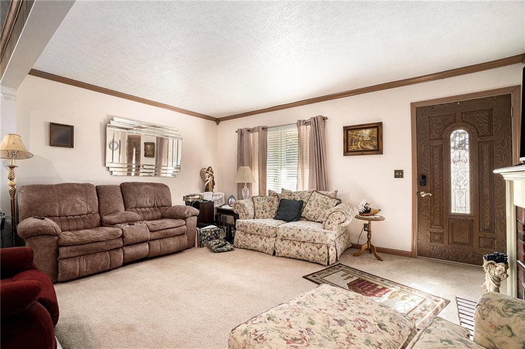 2436 Falls River Drive