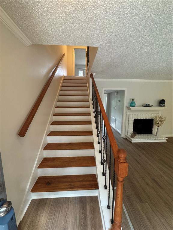 2435 Northlake Ct