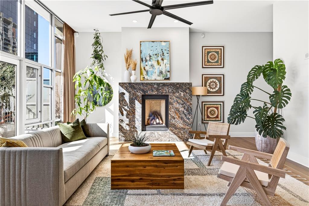 845 Spring Street NW PH4