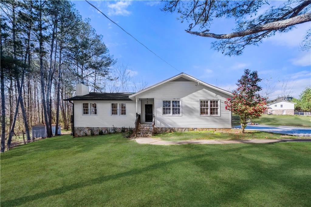 374 Lamancha Court, Lawrenceville, Georgia image 1