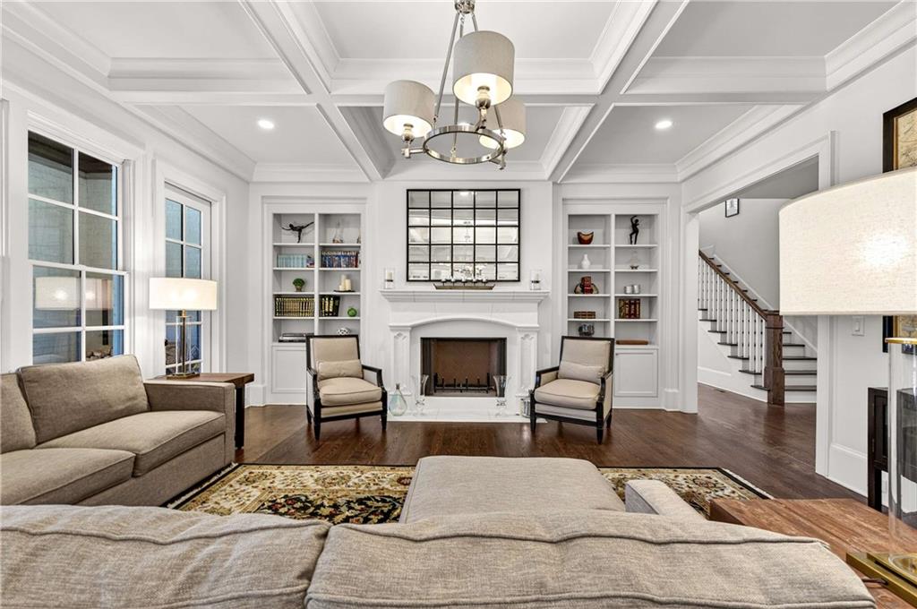 2976 Sequoyah Drive NW