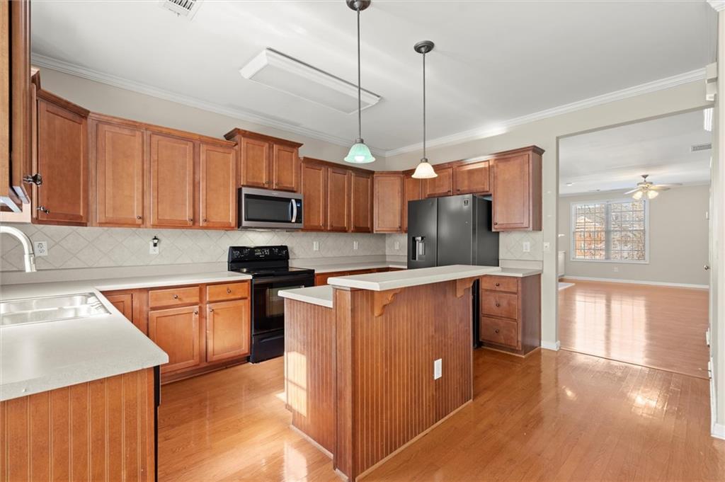 4912 Waters Edge Trail, Roswell, Georgia image 13