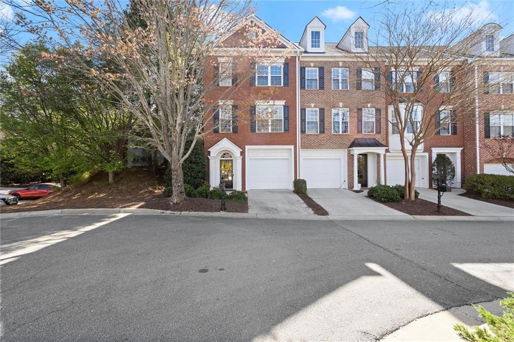 4912 Waters Edge Trail, Roswell, Georgia image 1