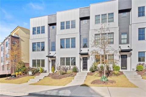 Townhouse For Sale - 437 Mezzo Lane #87<br/> Alpharetta, GA 30009