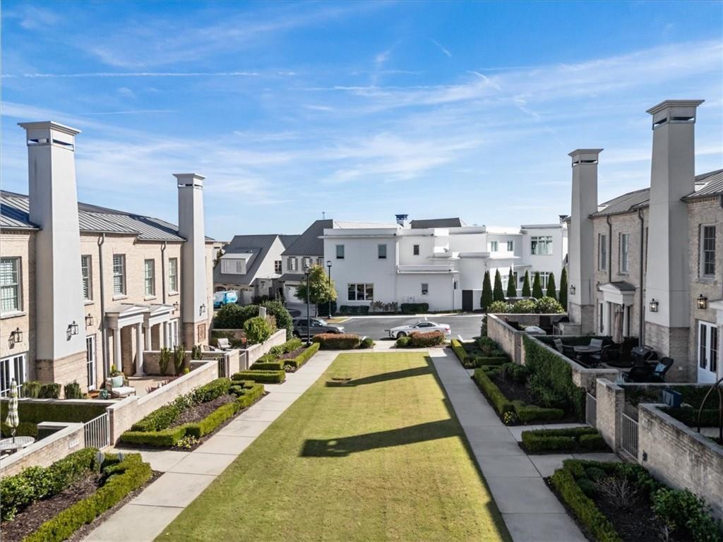 122 Grand Crescent