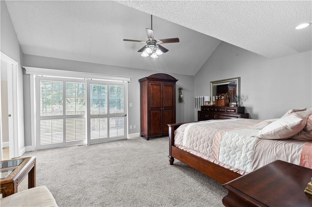 Sullivan Landing - Residential