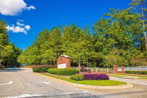 A home in Fairburn