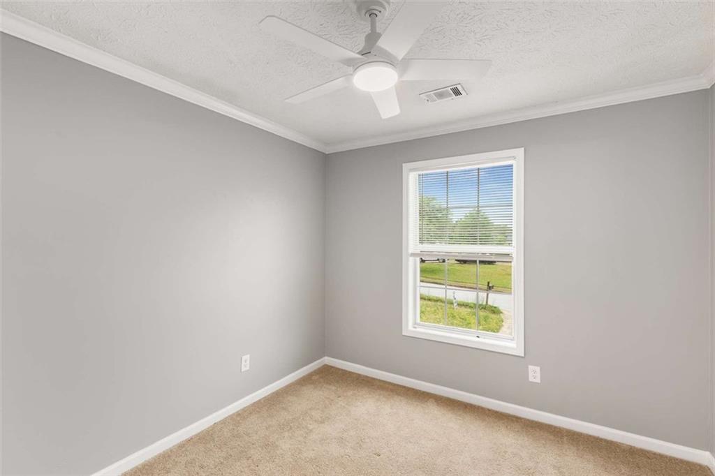 402 Leslie Court, Mcdonough, Georgia image 9