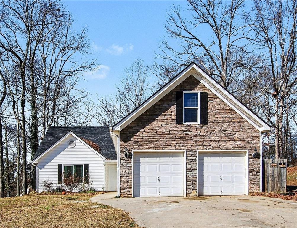 Photo 1 of 29 — 185 Jimmy Reynolds Drive, Jefferson, GA 30549