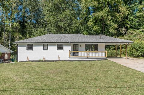 1979 Bencal Drive SE Atlanta GA 30316