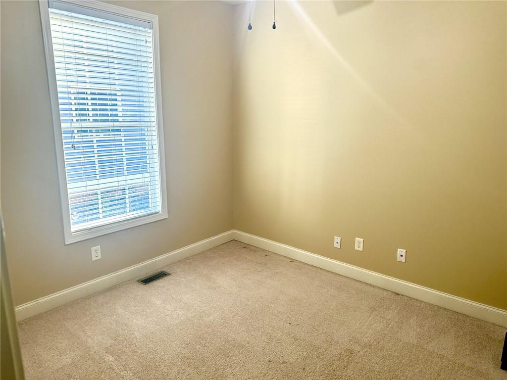 Four Seasons - Residential