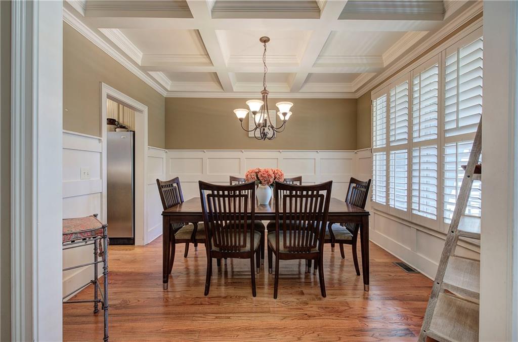 Four Seasons - Residential