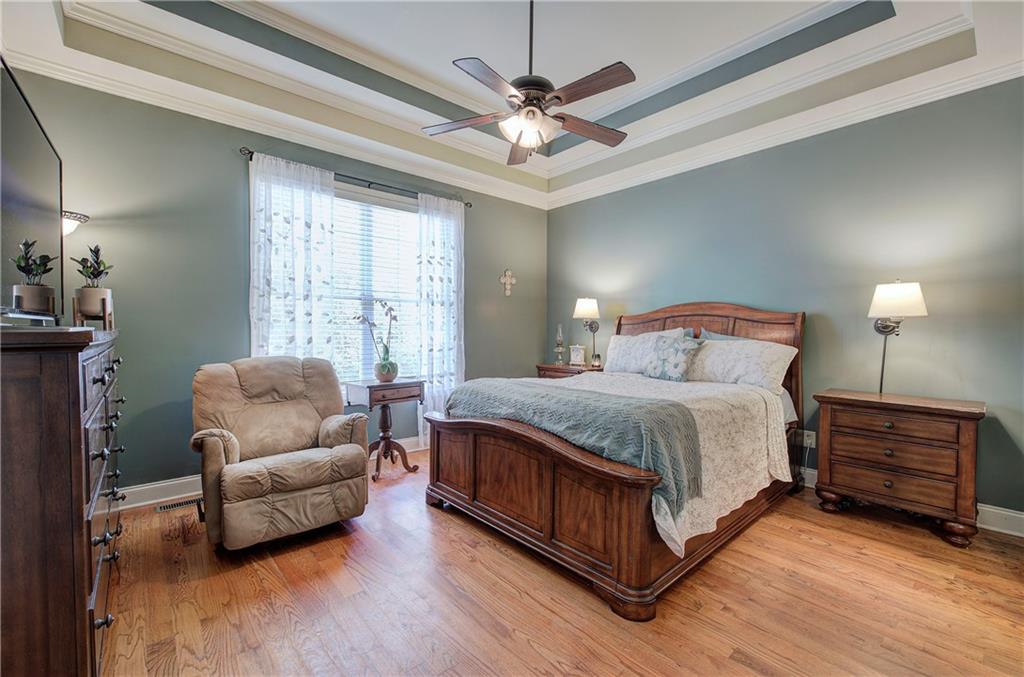 Four Seasons - Residential