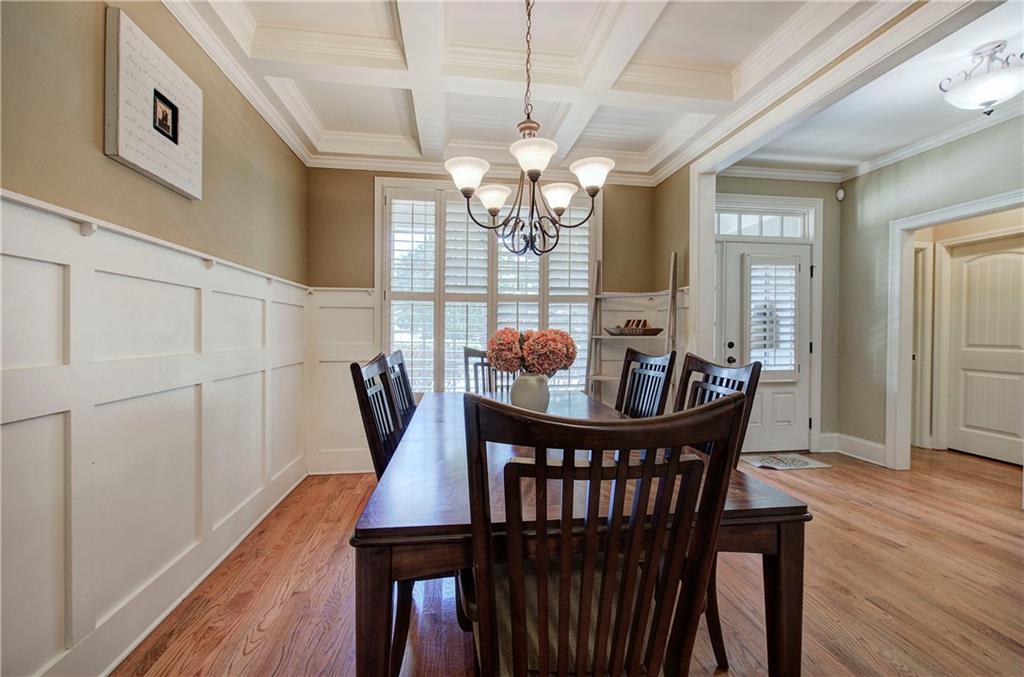 Four Seasons - Residential