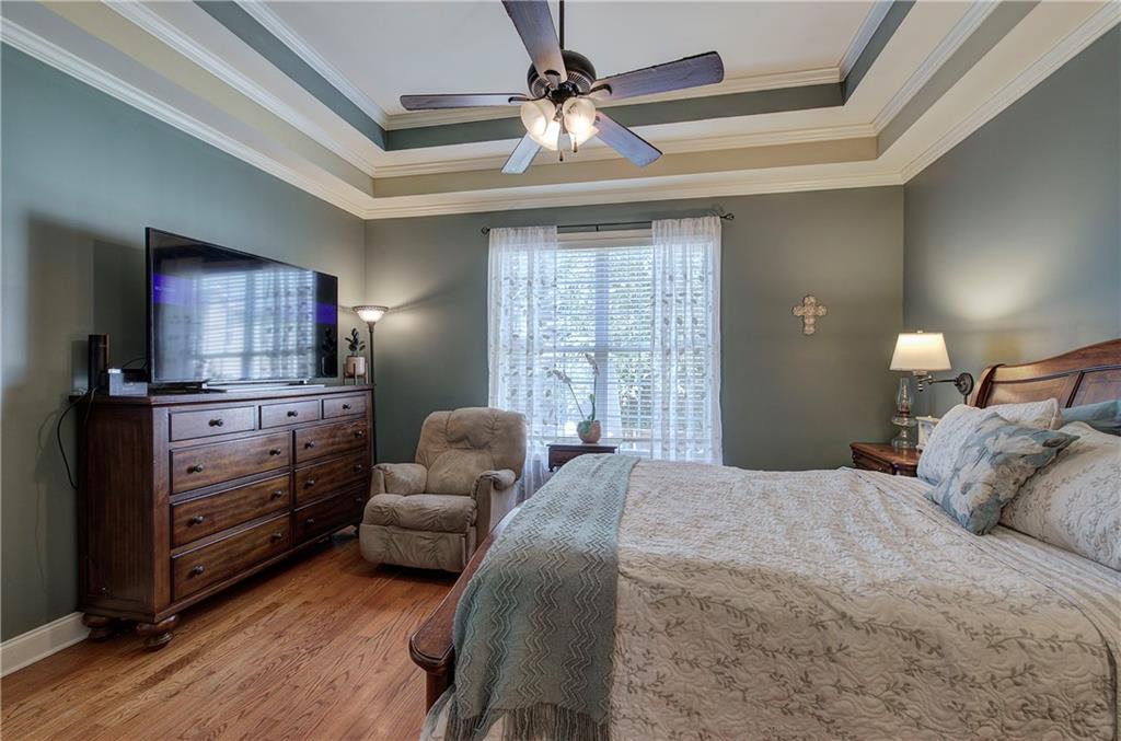 Four Seasons - Residential