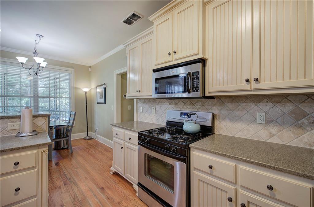 Four Seasons - Residential