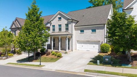 Photo of 655 Fieldcrest Park Lane, Alpharetta, GA 30004 (MLS # 7756127)