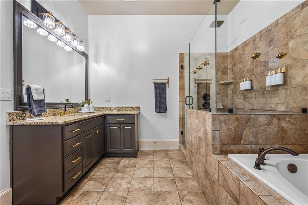 1556 Gaylor Drive, Smyrna, Georgia image 32