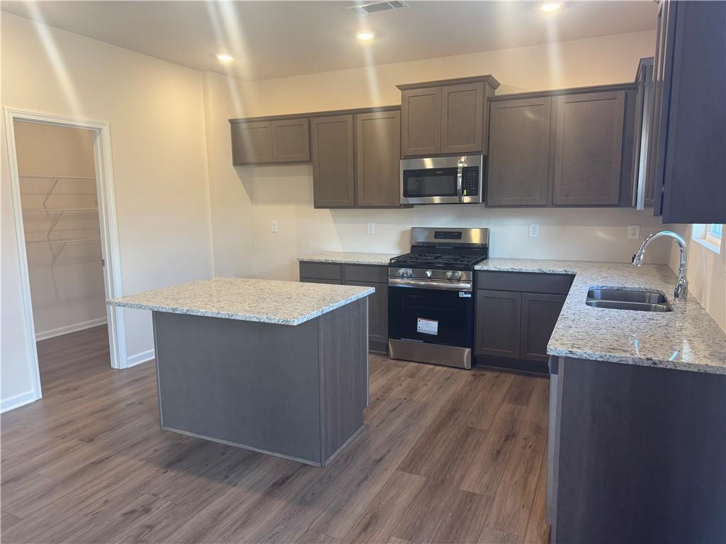 145 Bloomfield Circle