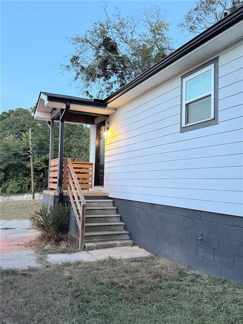 Homes For Sale - 1887 Coleman Avenue<br/> Bibb County, Macon, GA 31201