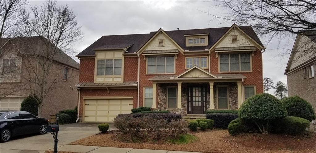 Beautiful former model home, 6 Bed, 5.5 Bath with full finished basement. Huge master bedroom, double vanity, separate tub/shower, vaulted ceiling, whirlpool tub, granite counter tops, stainless steel appliances, spectacular full view of the lake fountain. Access to Suwanee Creek Green-way. Best schools district, easy to access I-85, Mall of Georgia.