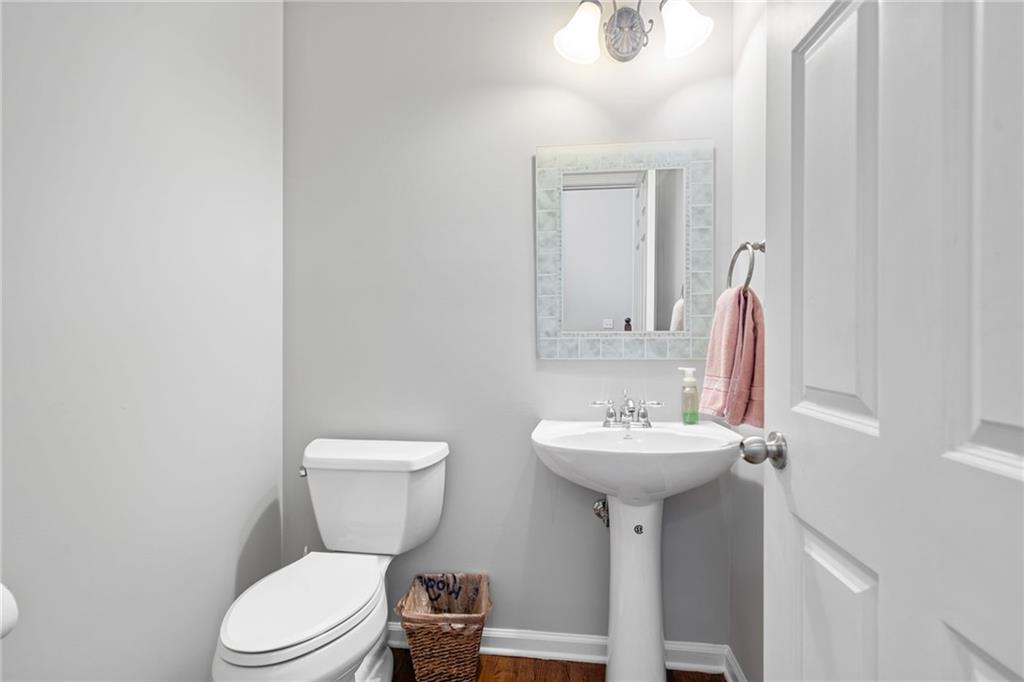 4915 Lazy Creek Court