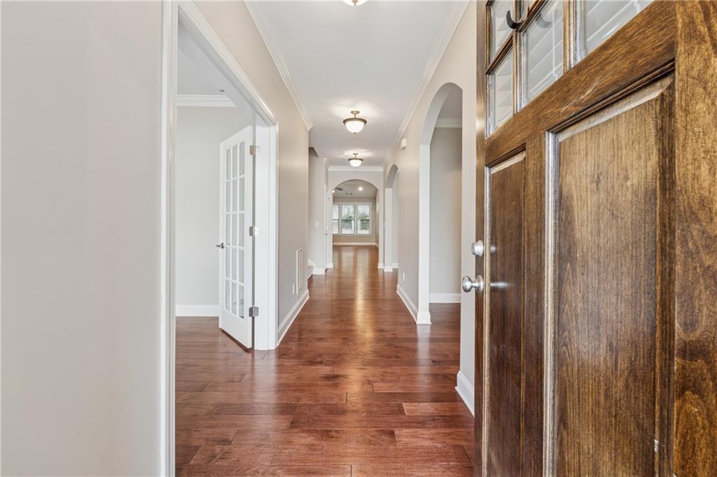 430 La Perla Drive