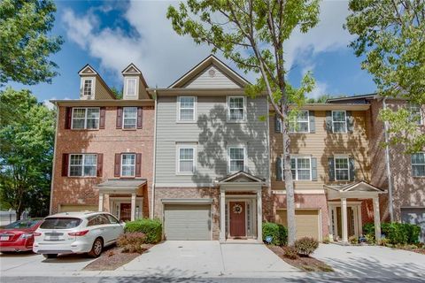 Townhouse For Sale - 2799 Keystone Avenue<br/> Lithonia, GA 30058